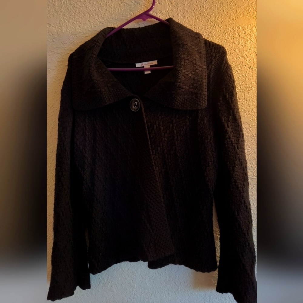 JM Collection Women's Black Sweater, Size Medium